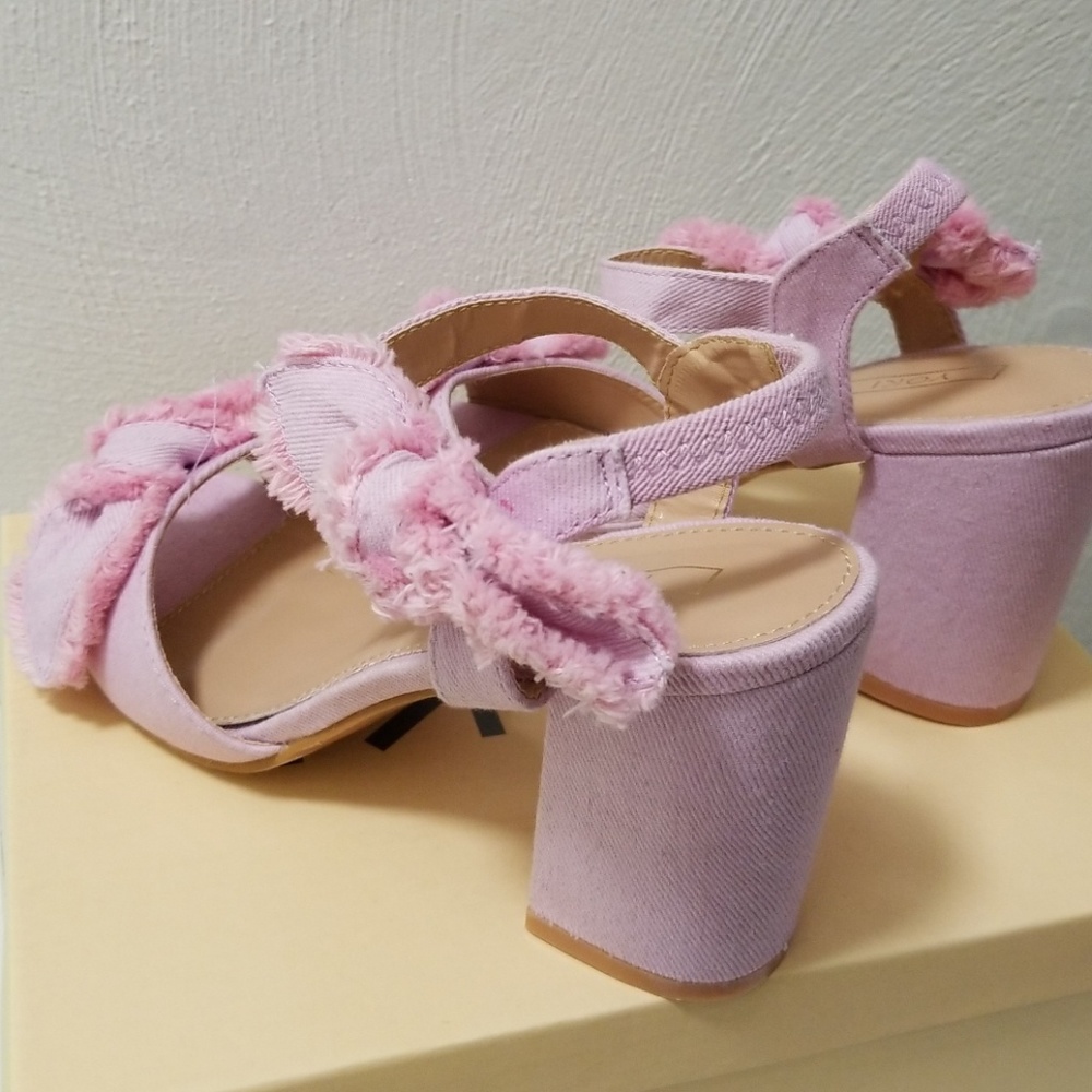 Cute Light Pink Denim Shoes - Picture 3 of 4